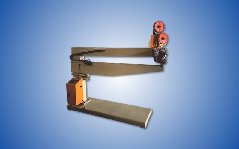 double servo arm stitching machine